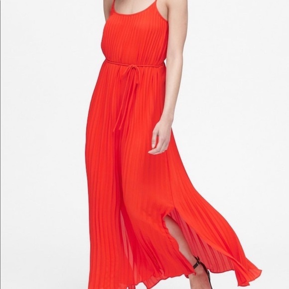 strapless open back dress Kaela Brickwork Off Shoulder Chiffon Maxi Dress
